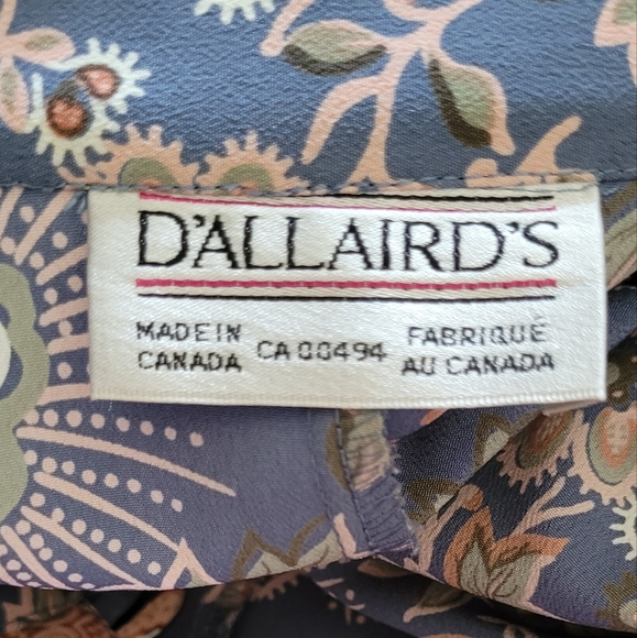 Large Tunic Style Blue and Pink Paisley Dress - Picture 3 of 4